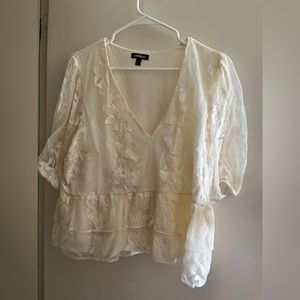 Express Women’s laced cropped blouse